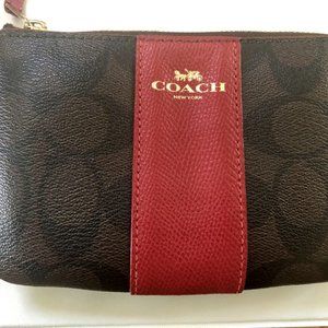 Coach Wristlet-Excellent Condition